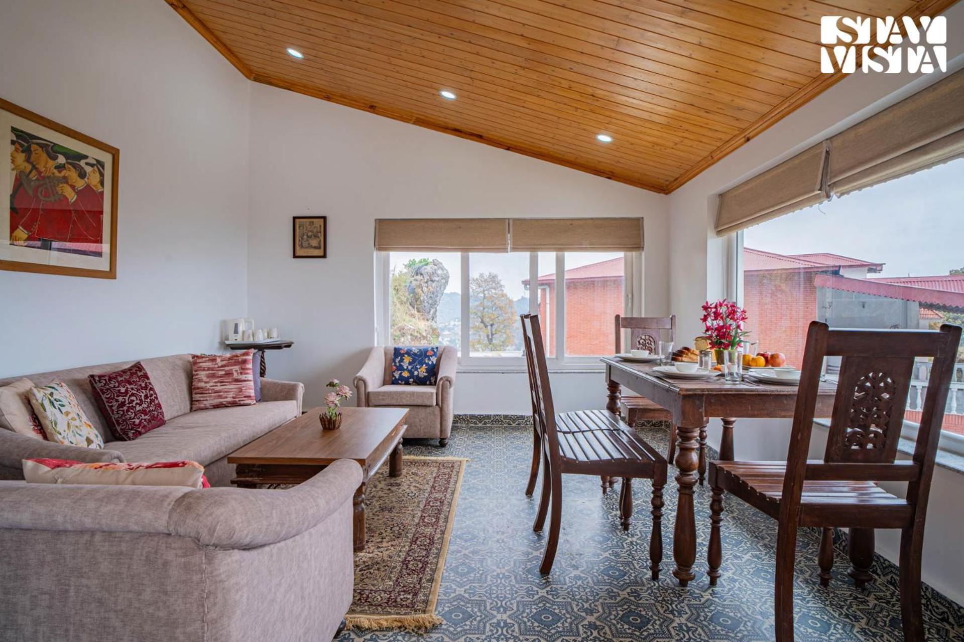 Stayvista At Albert Estate 무소리에 외부 사진