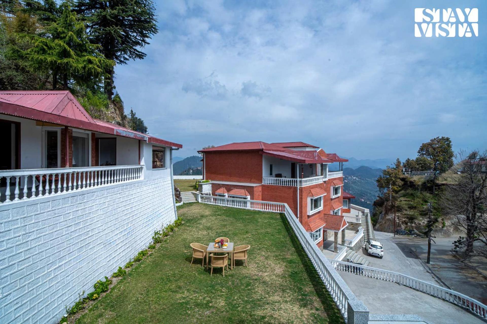 Stayvista At Albert Estate 무소리에 외부 사진
