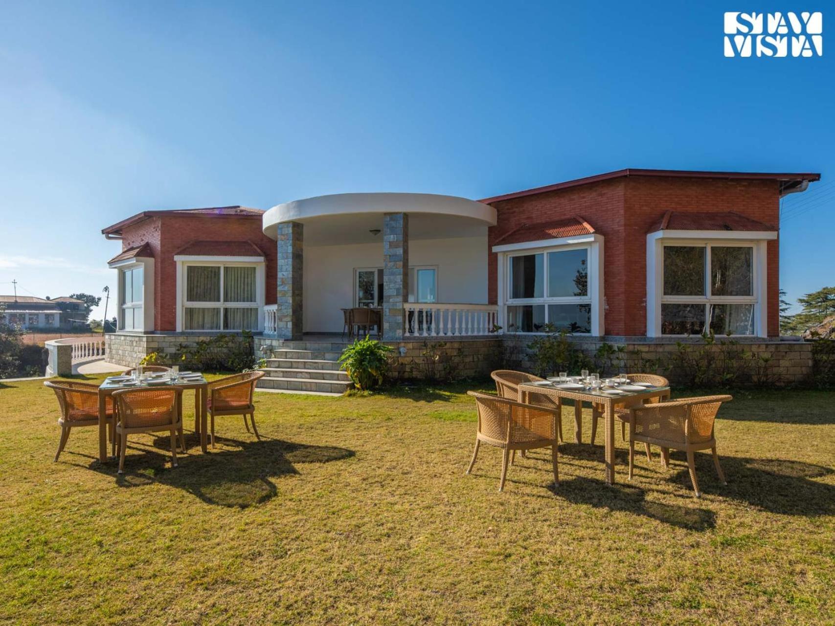 Stayvista At Albert Estate 무소리에 외부 사진